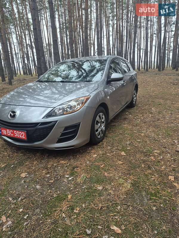 Хэтчбек Mazda 3 2010 в Харькове