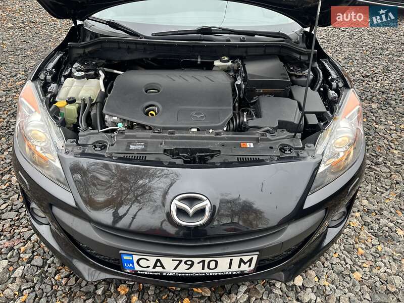 Хетчбек Mazda 3 2011 в Смілі