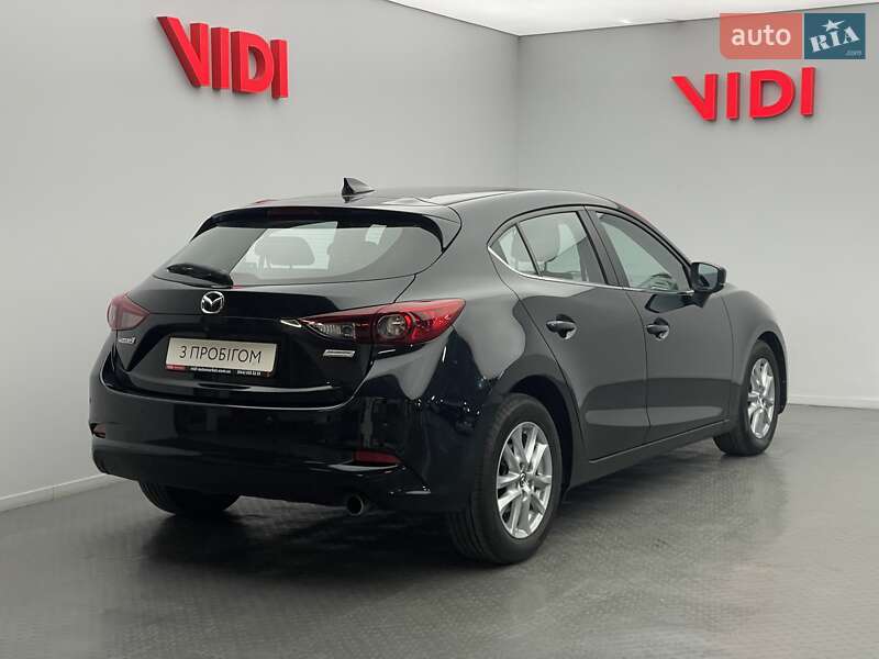 Хэтчбек Mazda 3 2018 в Киеве