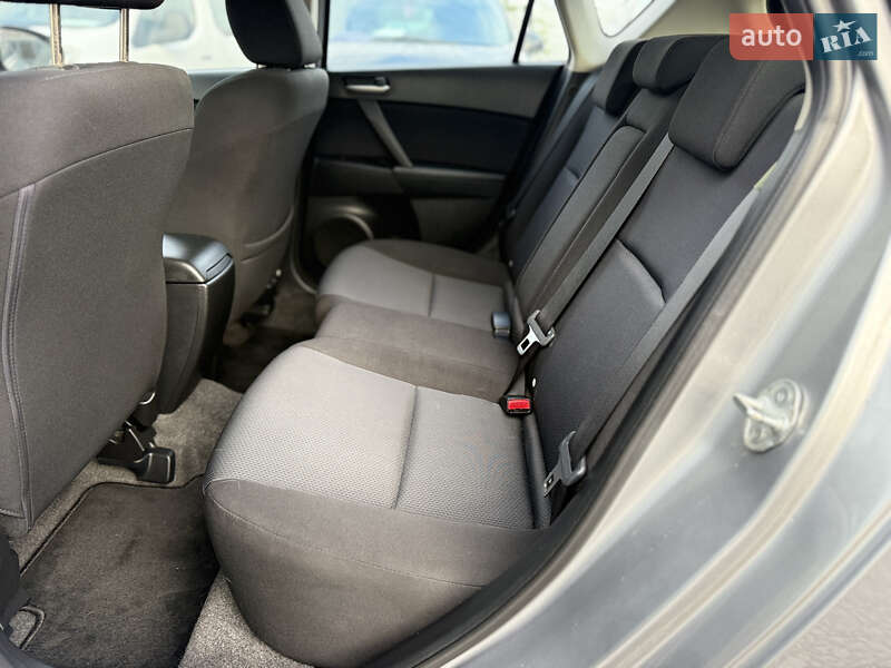 Хэтчбек Mazda 3 2010 в Виннице