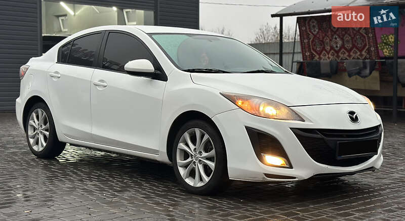 Седан Mazda 3 2010 в Дніпрі