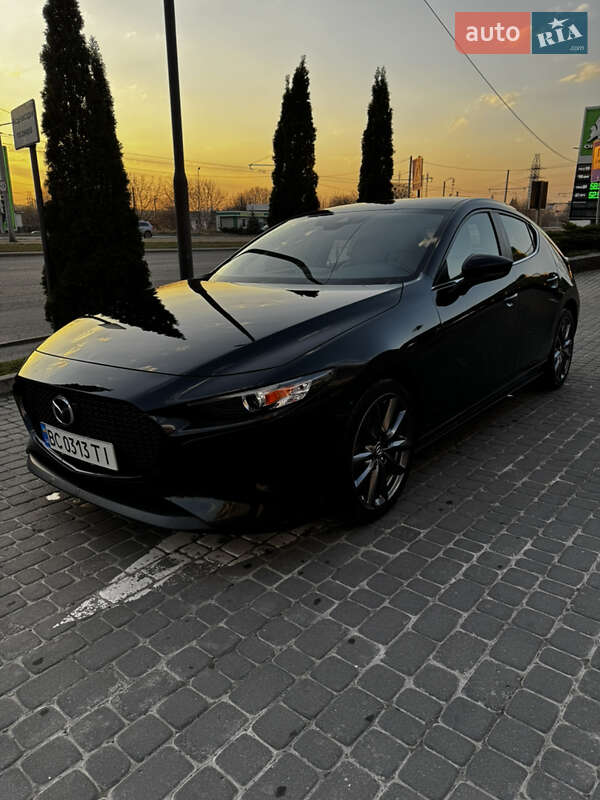Хэтчбек Mazda 3 2019 в Львове