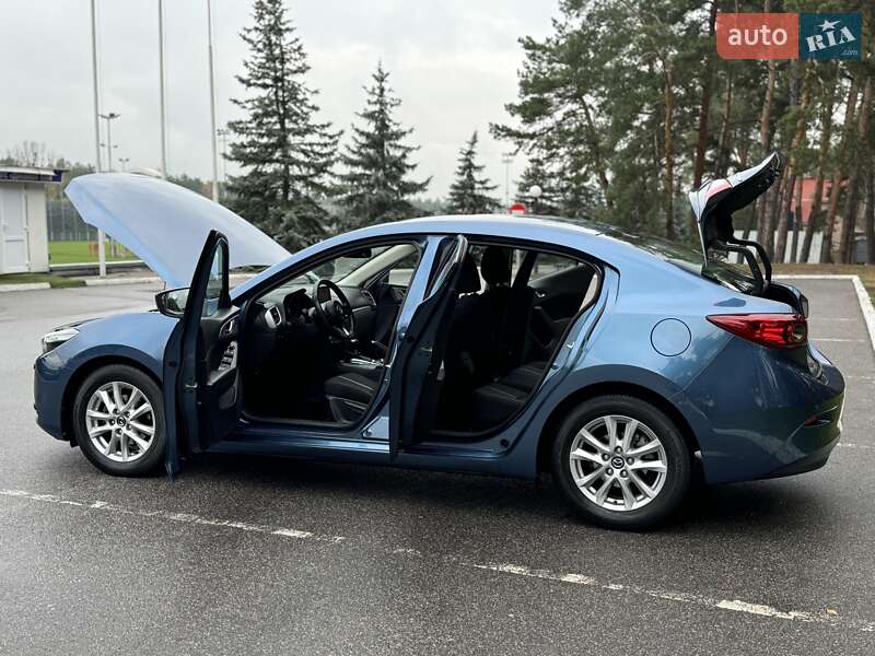 Седан Mazda 3 2017 в Києві фото 23 Седан Mazda 3 2017 в Києві