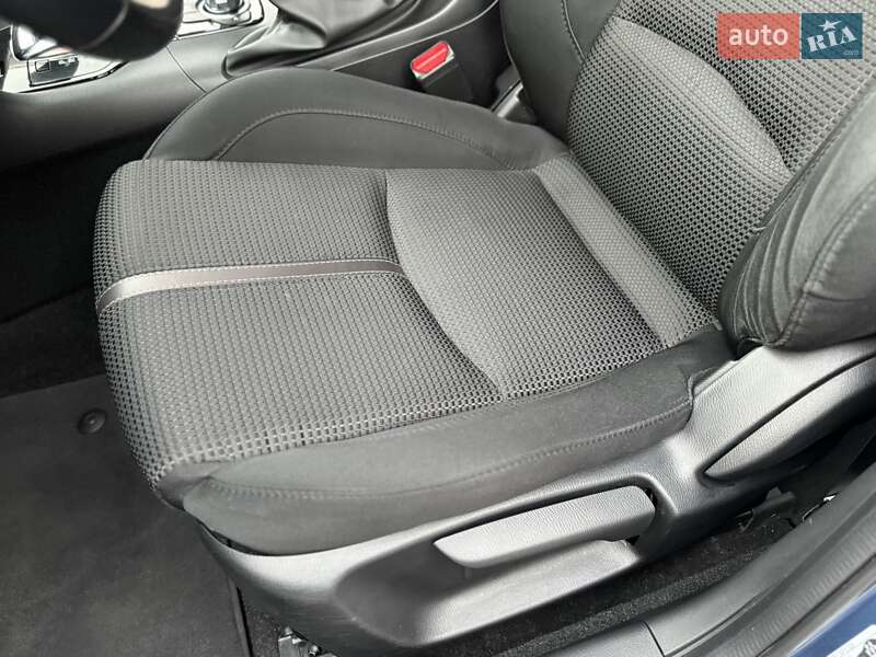 Седан Mazda 3 2017 в Києві фото 31 Седан Mazda 3 2017 в Києві