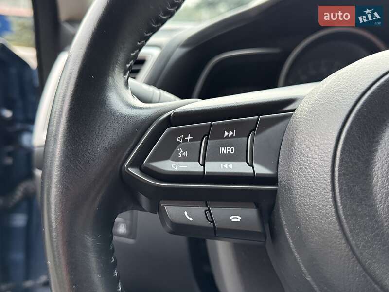 Седан Mazda 3 2017 в Києві фото 35 Седан Mazda 3 2017 в Києві