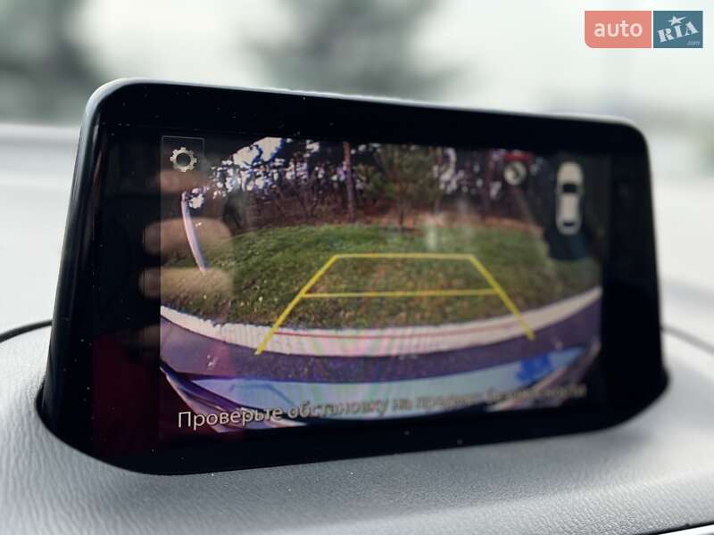 Седан Mazda 3 2017 в Києві фото 67 Седан Mazda 3 2017 в Києві