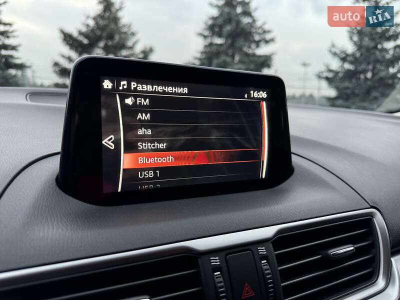 Седан Mazda 3 2017 в Києві фото 71 Седан Mazda 3 2017 в Києві