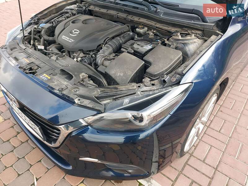 Хетчбек Mazda 3 2017 в Новомиргороді фото 48 Хетчбек Mazda 3 2017 в Новомиргороді