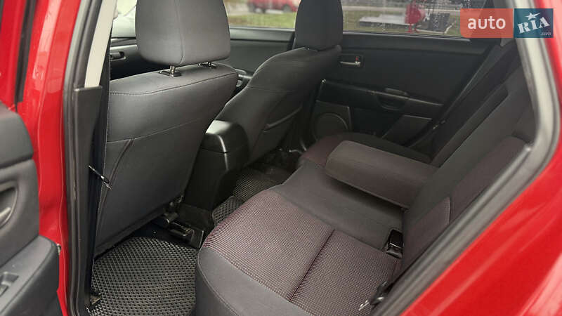 Хэтчбек Mazda 3 2005 в Полтаве