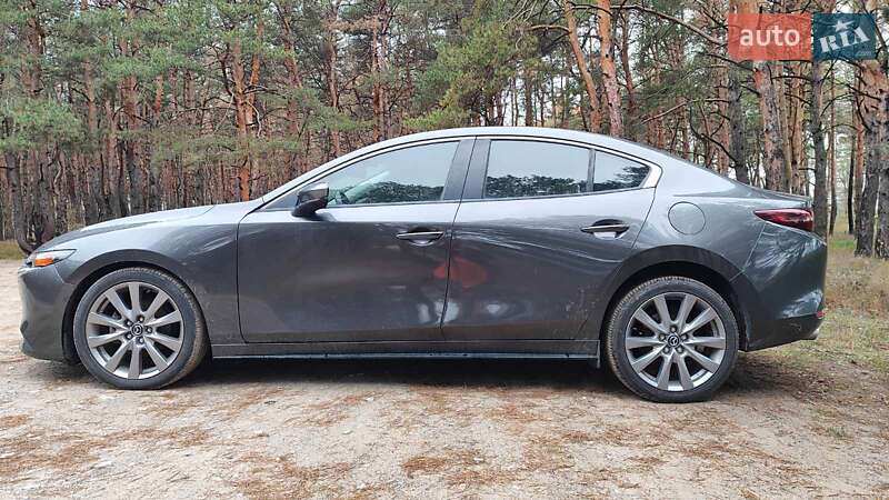 Седан Mazda 3 2020 в Кам'янському