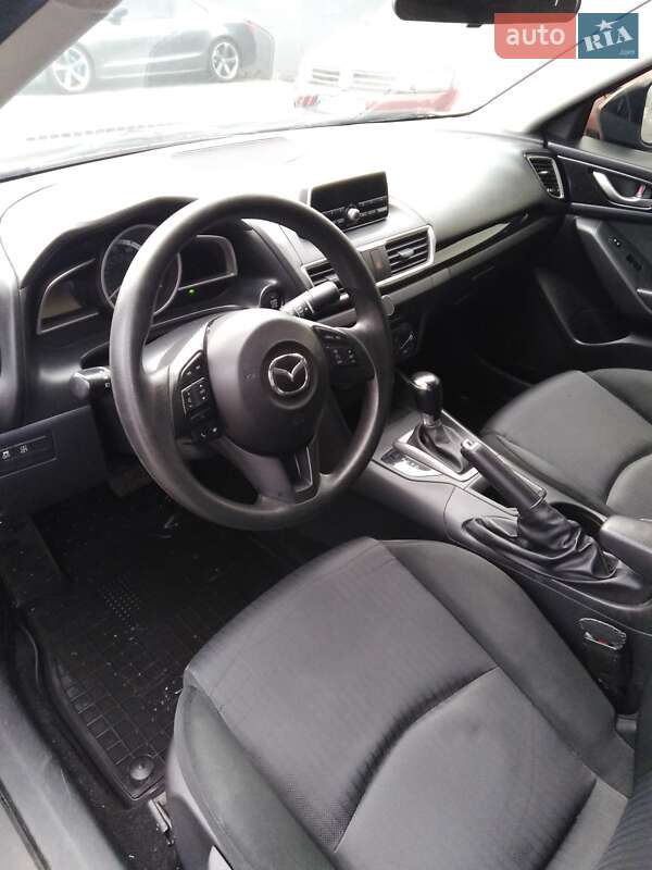 Седан Mazda 3 2014 в Києві