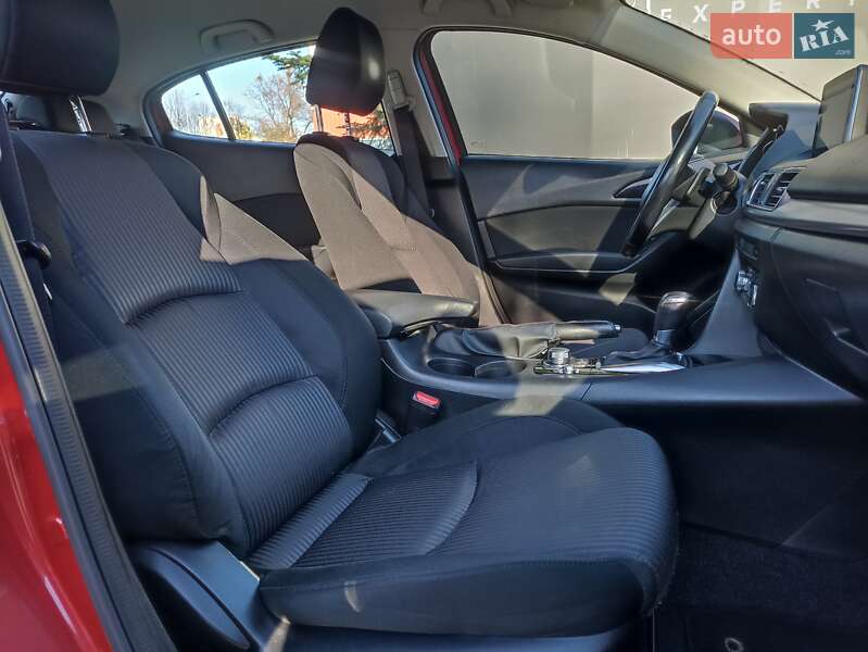 Хетчбек Mazda 3 2016 в Львові фото 34 Хетчбек Mazda 3 2016 в Львові