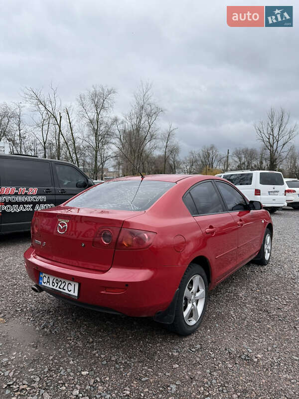 Седан Mazda 3 2005 в Черкасах