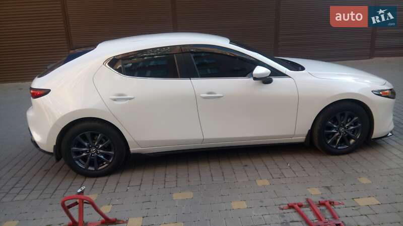 Хэтчбек Mazda 3 2021 в Одессе