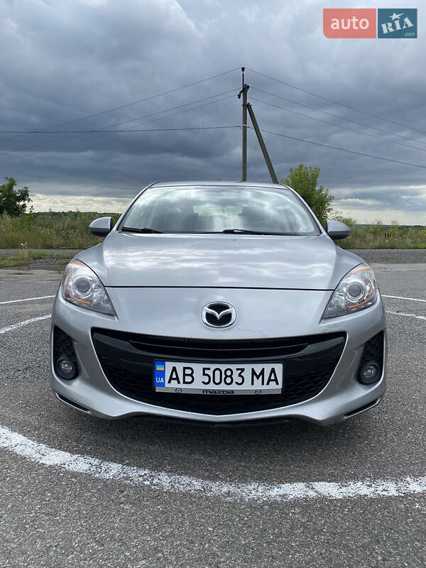 Mazda 3, фото из объявления