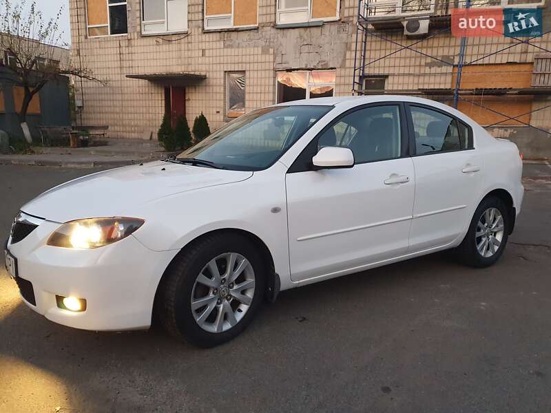 Седан Mazda 3 2007 в Киеве