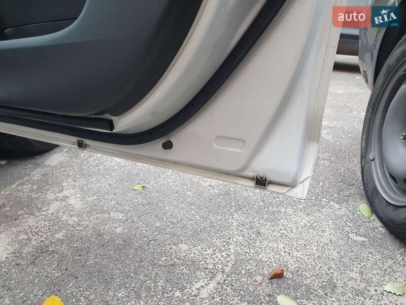 Седан Mazda 3 2007 в Киеве