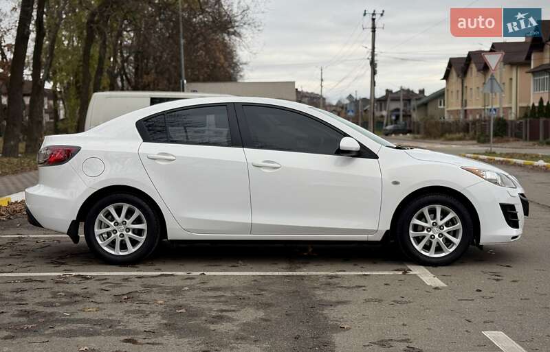 Седан Mazda 3 2010 в Києві фото 7 Седан Mazda 3 2010 в Києві