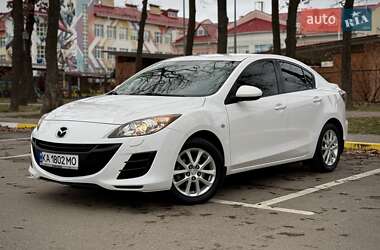Седан Mazda 3 2010 в Киеве