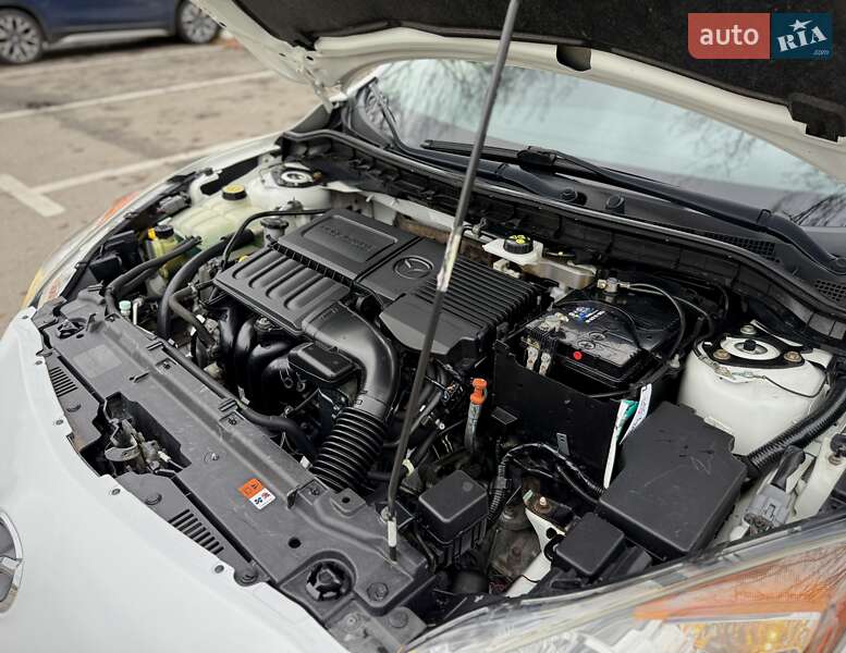 Седан Mazda 3 2010 в Києві фото 28 Седан Mazda 3 2010 в Києві