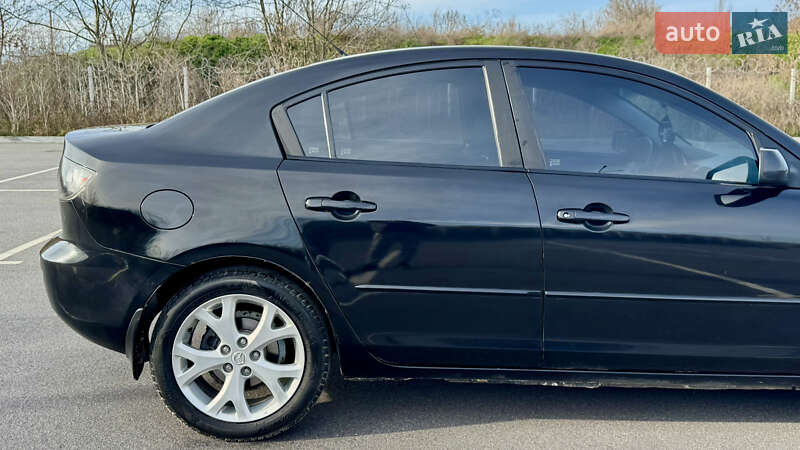 Седан Mazda 3 2006 в Виннице