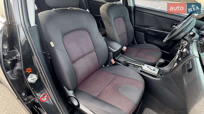 Седан Mazda 3 2006 в Виннице