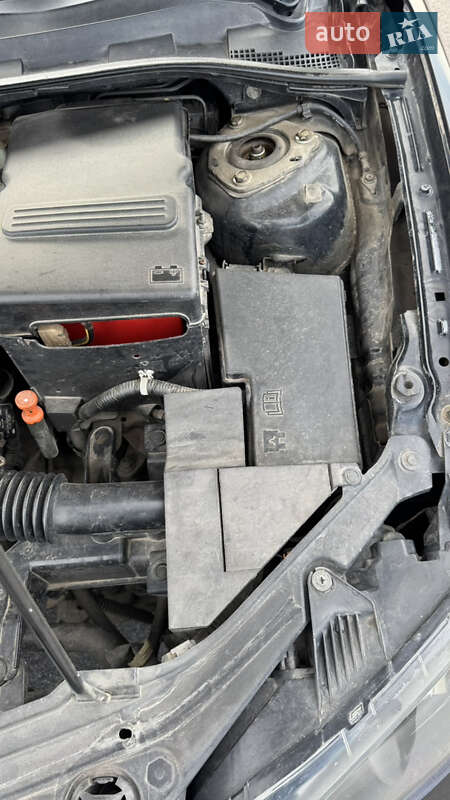 Седан Mazda 3 2006 в Виннице