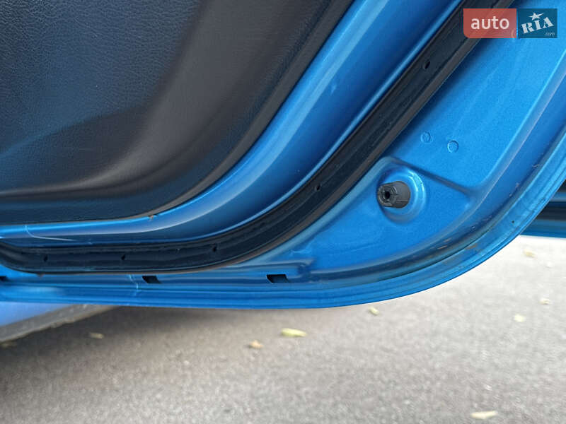 Седан Mazda 3 2010 в Києві фото 60 Седан Mazda 3 2010 в Києві