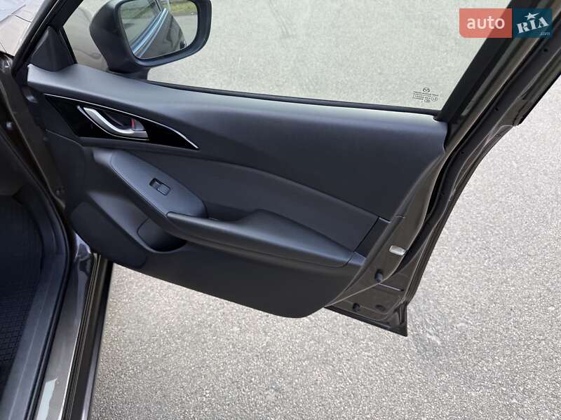 Седан Mazda 3 2013 в Києві фото 17 Седан Mazda 3 2013 в Києві