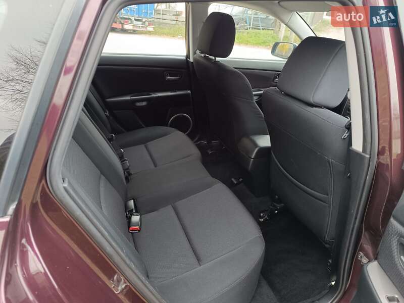 Хэтчбек Mazda 3 2007 в Виннице