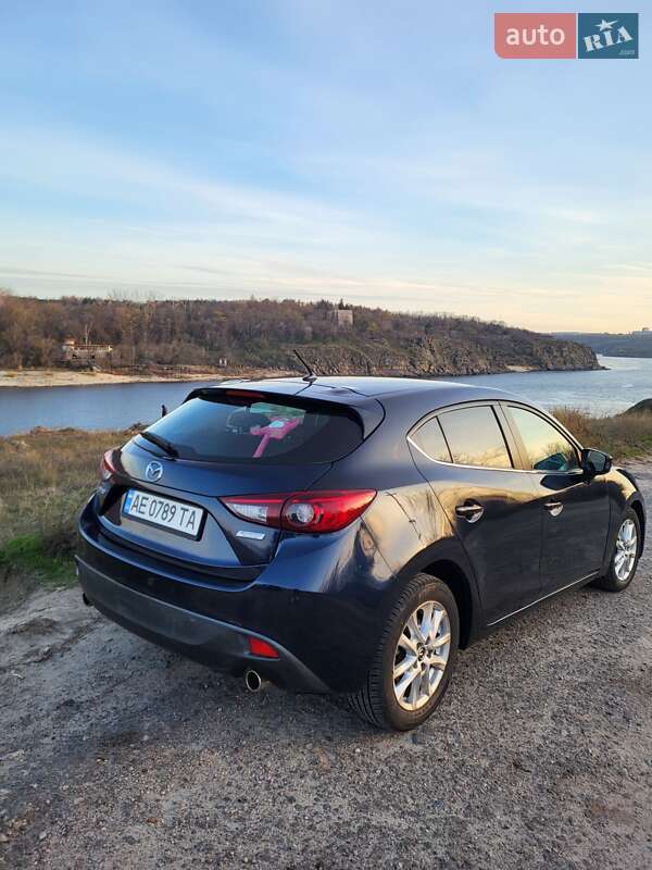 Хэтчбек Mazda 3 2015 в Запорожье фото 5 Хэтчбек Mazda 3 2015 в Запорожье
