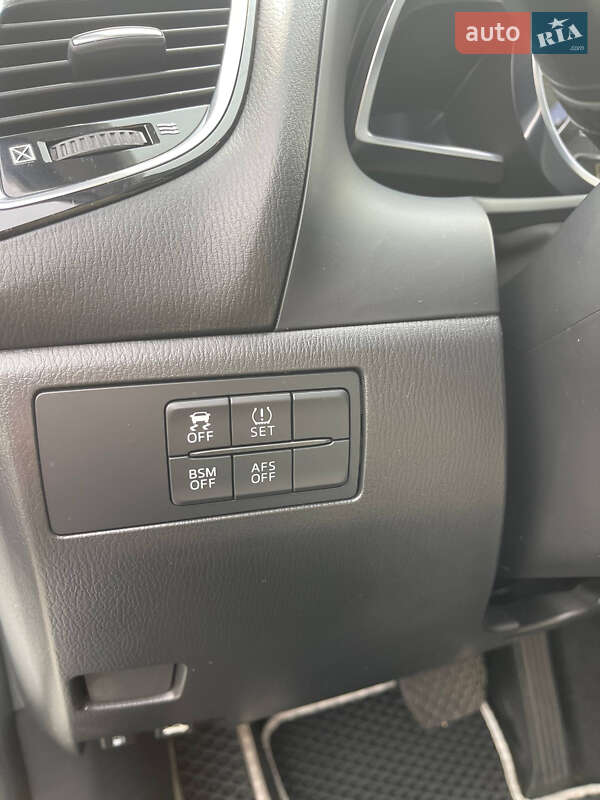 Хэтчбек Mazda 3 2015 в Киеве