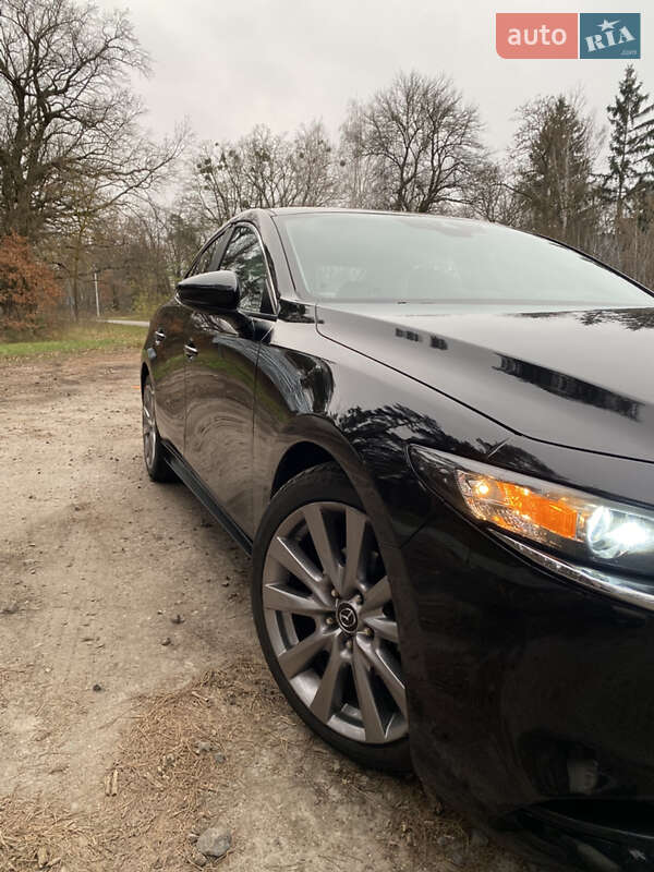 Седан Mazda 3 2019 в Києві