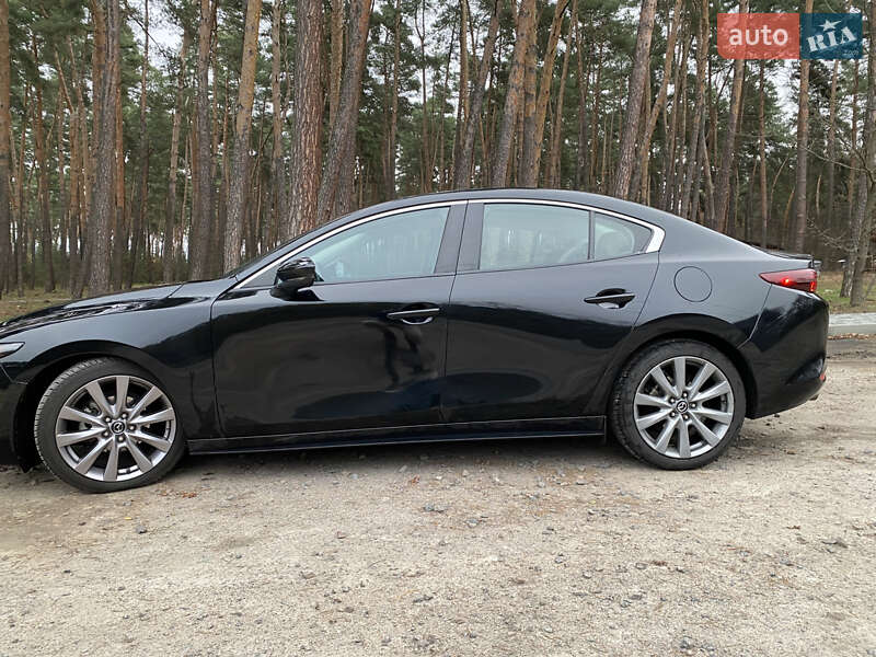 Седан Mazda 3 2019 в Києві