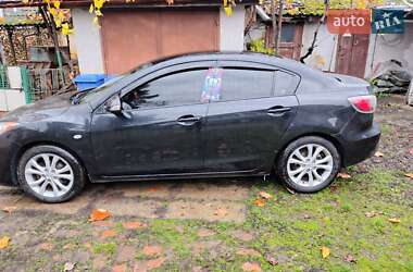 Седан Mazda 3 2010 в Мукачево
