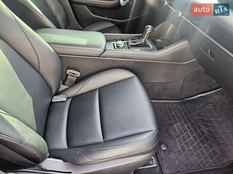 Седан Mazda 3 2020 в Харькове
