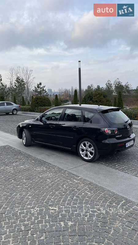 Хэтчбек Mazda 3 2007 в Днепре