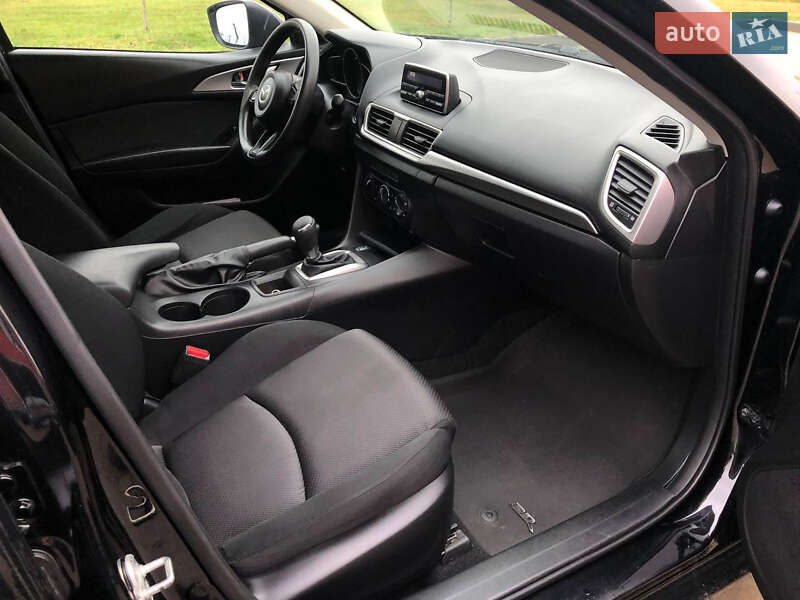 Седан Mazda 3 2018 в Здолбуніві фото 12 Седан Mazda 3 2018 в Здолбуніві