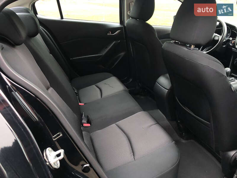 Седан Mazda 3 2018 в Здолбуніві фото 14 Седан Mazda 3 2018 в Здолбуніві