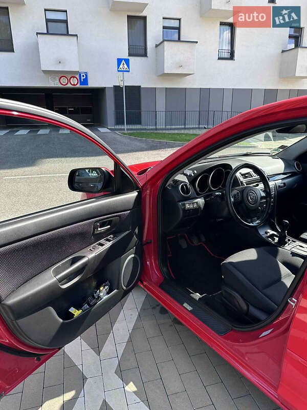 Хетчбек Mazda 3 2008 в Ужгороді