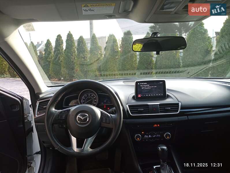 Хетчбек Mazda 3 2015 в Харкові фото 4 Хетчбек Mazda 3 2015 в Харкові