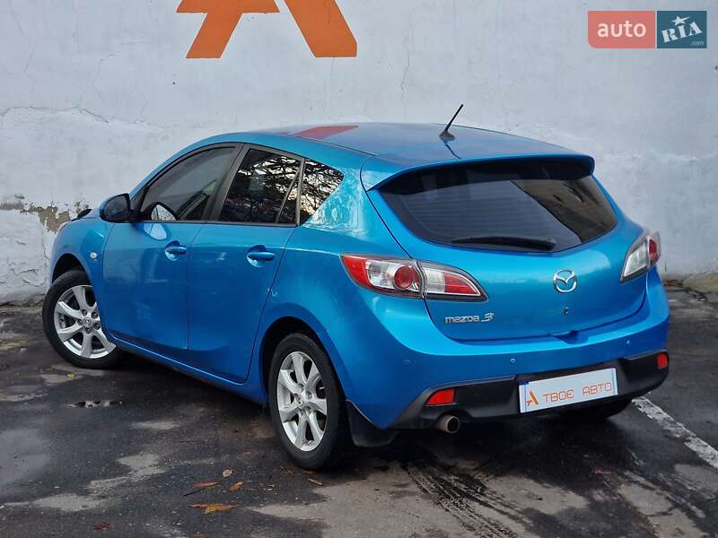 Хэтчбек Mazda 3 2010 в Одессе