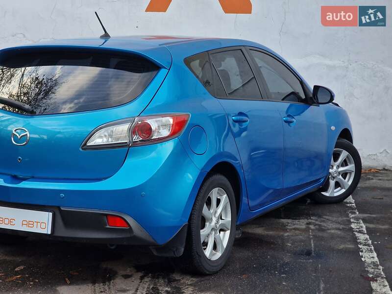 Хэтчбек Mazda 3 2010 в Одессе