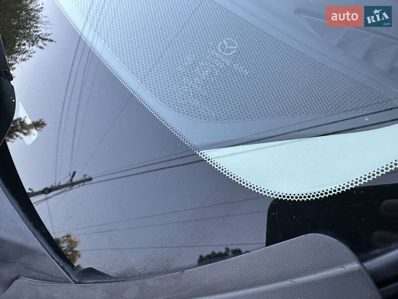 Хэтчбек Mazda 3 2016 в Киеве