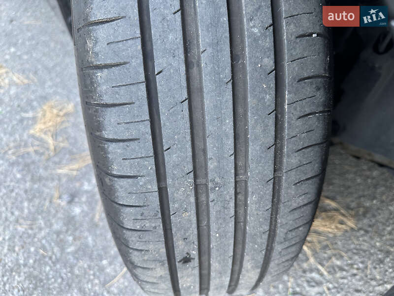 Хэтчбек Mazda 3 2016 в Киеве