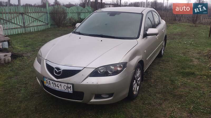 Седан Mazda 3 2006 в Киеве