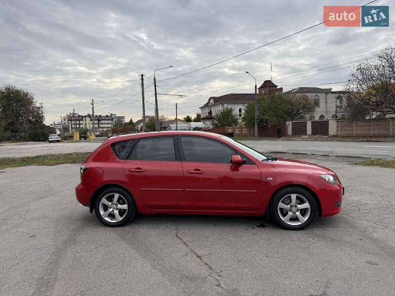 Хэтчбек Mazda 3 2005 в Харькове