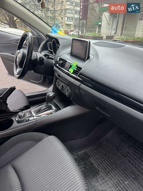 Хэтчбек Mazda 3 2016 в Броварах