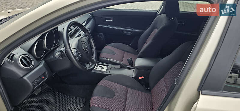 Седан Mazda 3 2005 в Запорожье