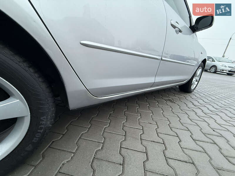 Хэтчбек Mazda 3 2005 в Виннице